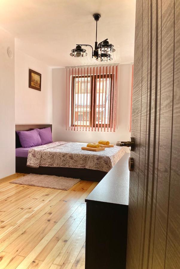 Bright Central Studio For 4 In Μπουργκάς Εξωτερικό φωτογραφία